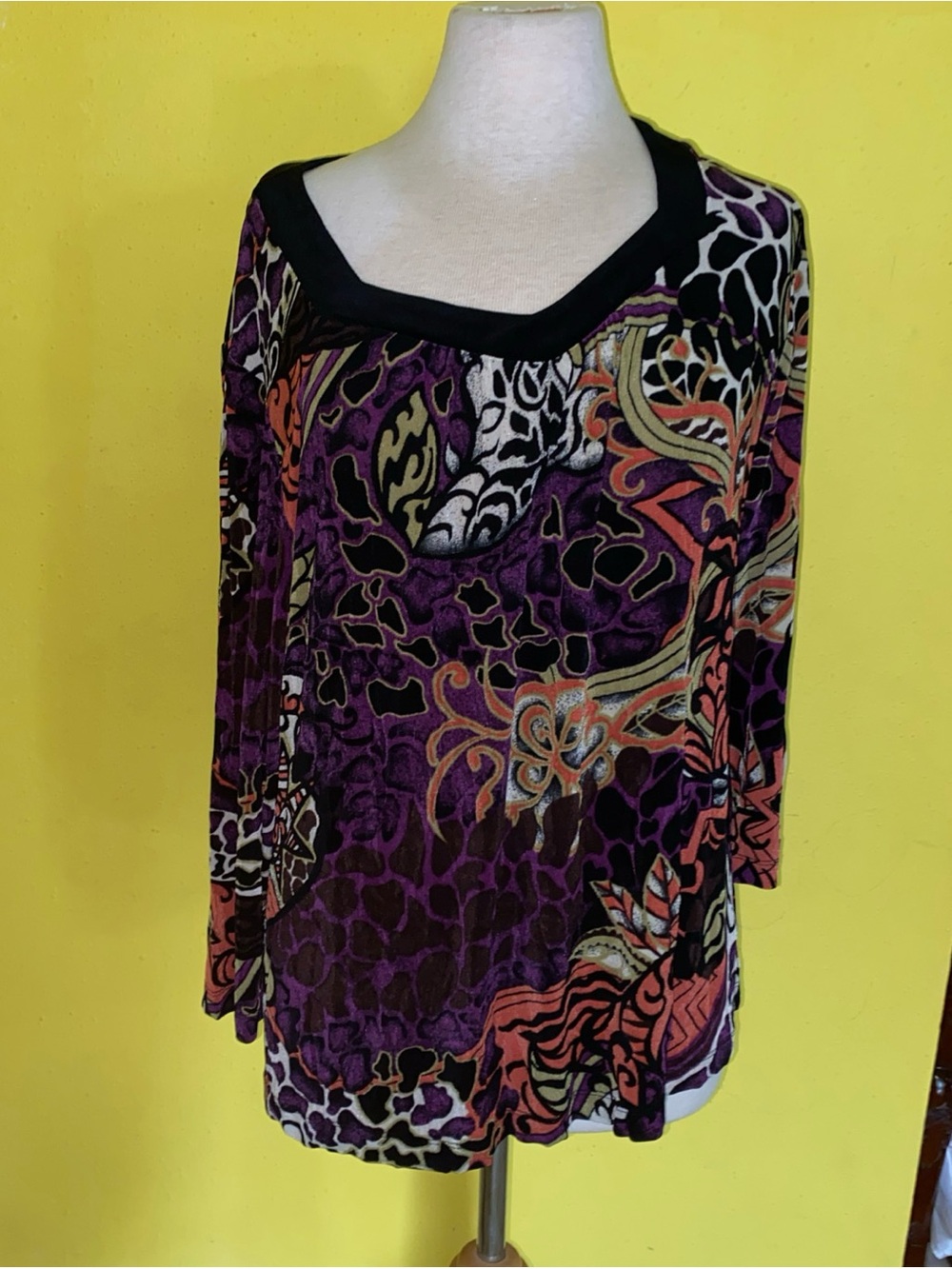 Chico's Purple Multi-Print V-Neck Long Sleeve Top